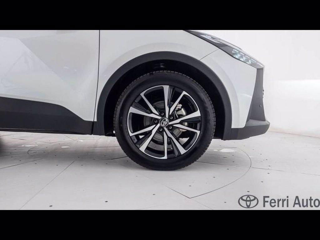 TOYOTA C-hr 1.8 hv trend fwd e-cvt del 2024