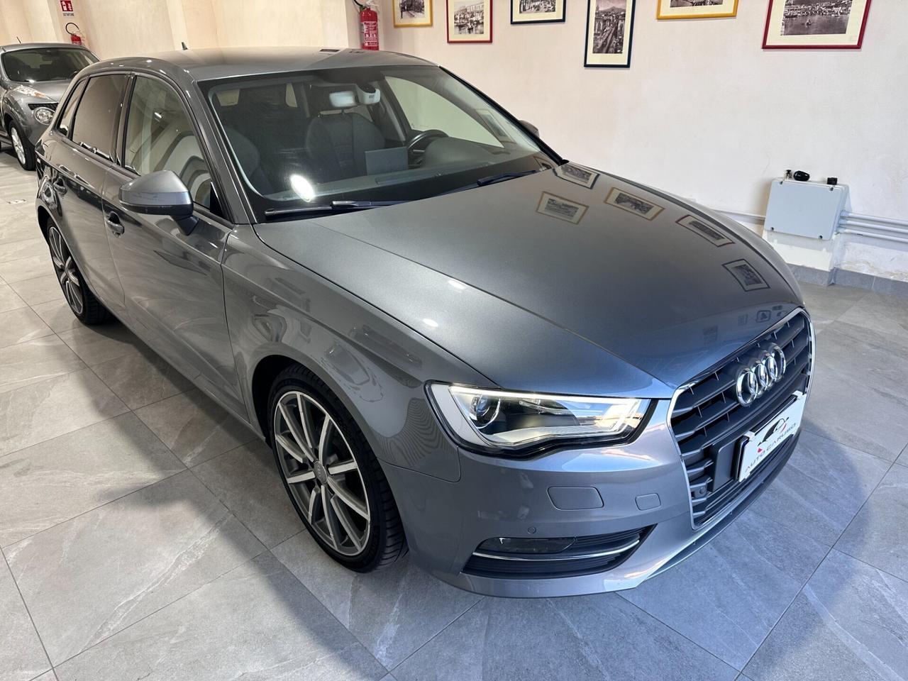 Audi A3 SPB 1.6 TDI 110cv – NAVI – FUL