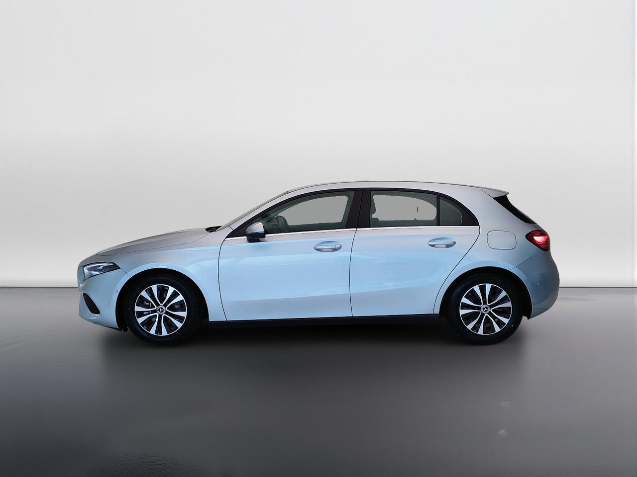 Mercedes-Benz Classe A - W177 2023 - A 180 d Advanced auto