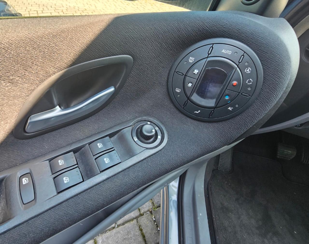 Renault Espace 2.2 dCi 140CV Proactive Dynamique