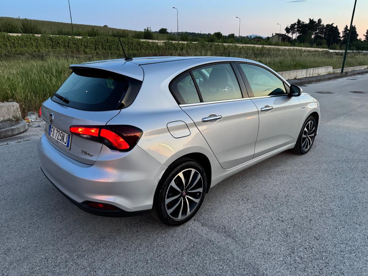 Fiat Tipo 1.6 Mjt S&S 5 porte Lounge