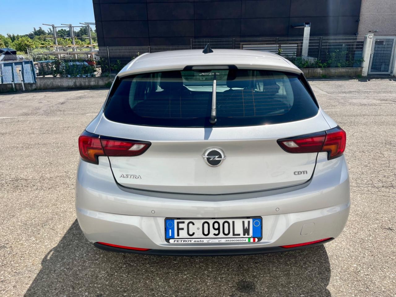 Opel Astra 1.6d 2016 88.000km catena appena sostituita