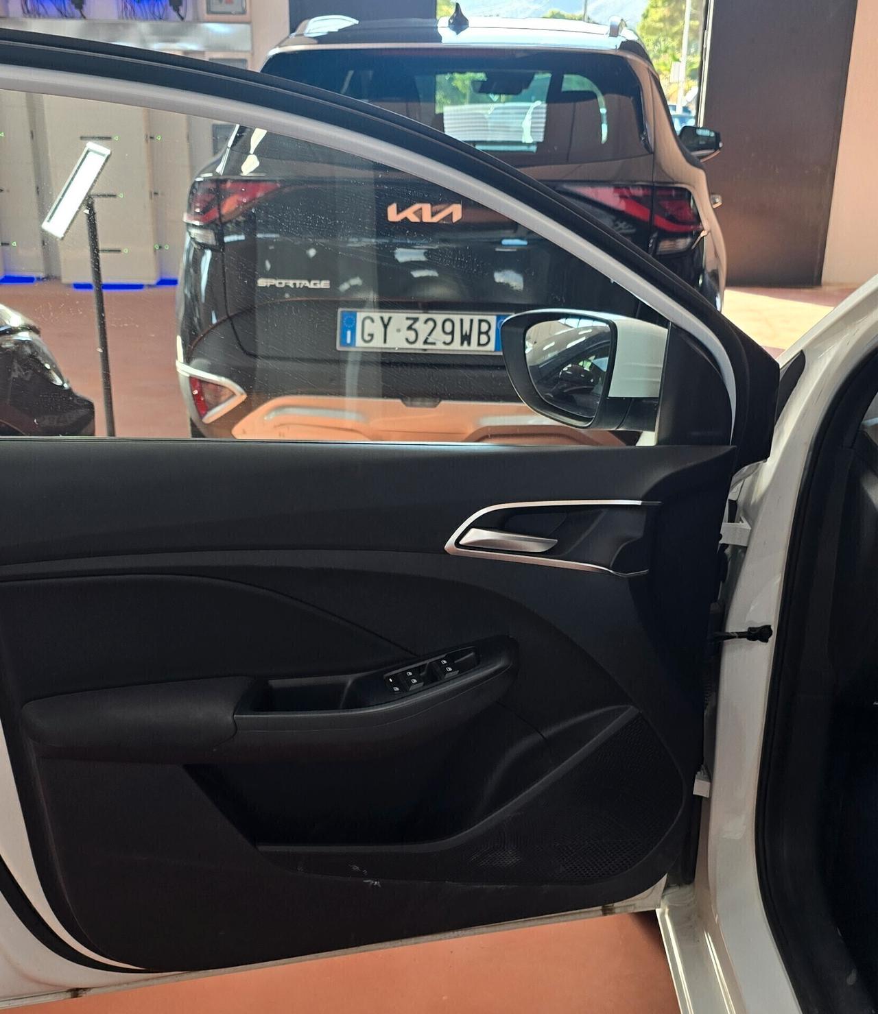 MG 3 1.5 ICE Comfort 115 CV (85 kW) – La Compatta Moderna, Dinamica e Tecnologica