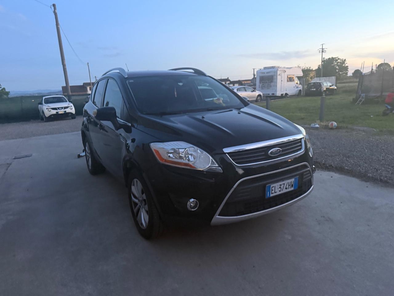 Ford Kuga 2.0 TDCi Titanium Automatico