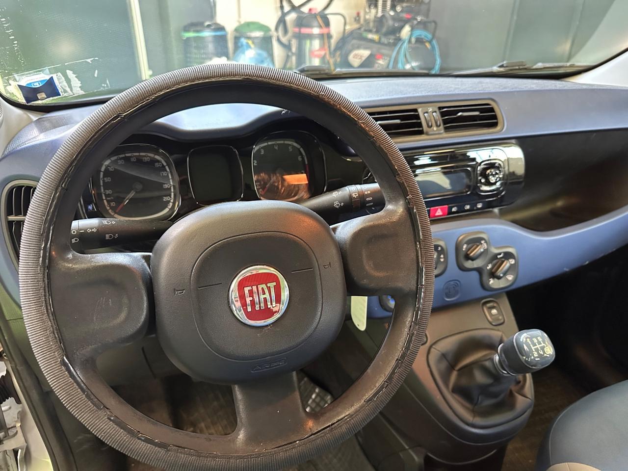 Fiat Panda 1.2 Lounge 69cv — 5 POSTI —