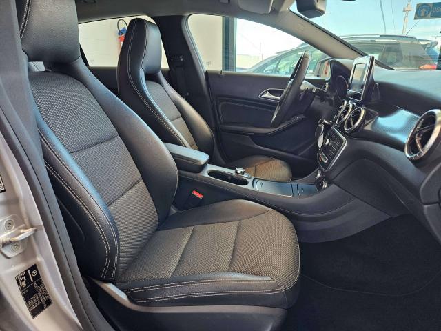 Mercedes-Benz CLA 200 2017 Premium AUTOMATICO 136CV