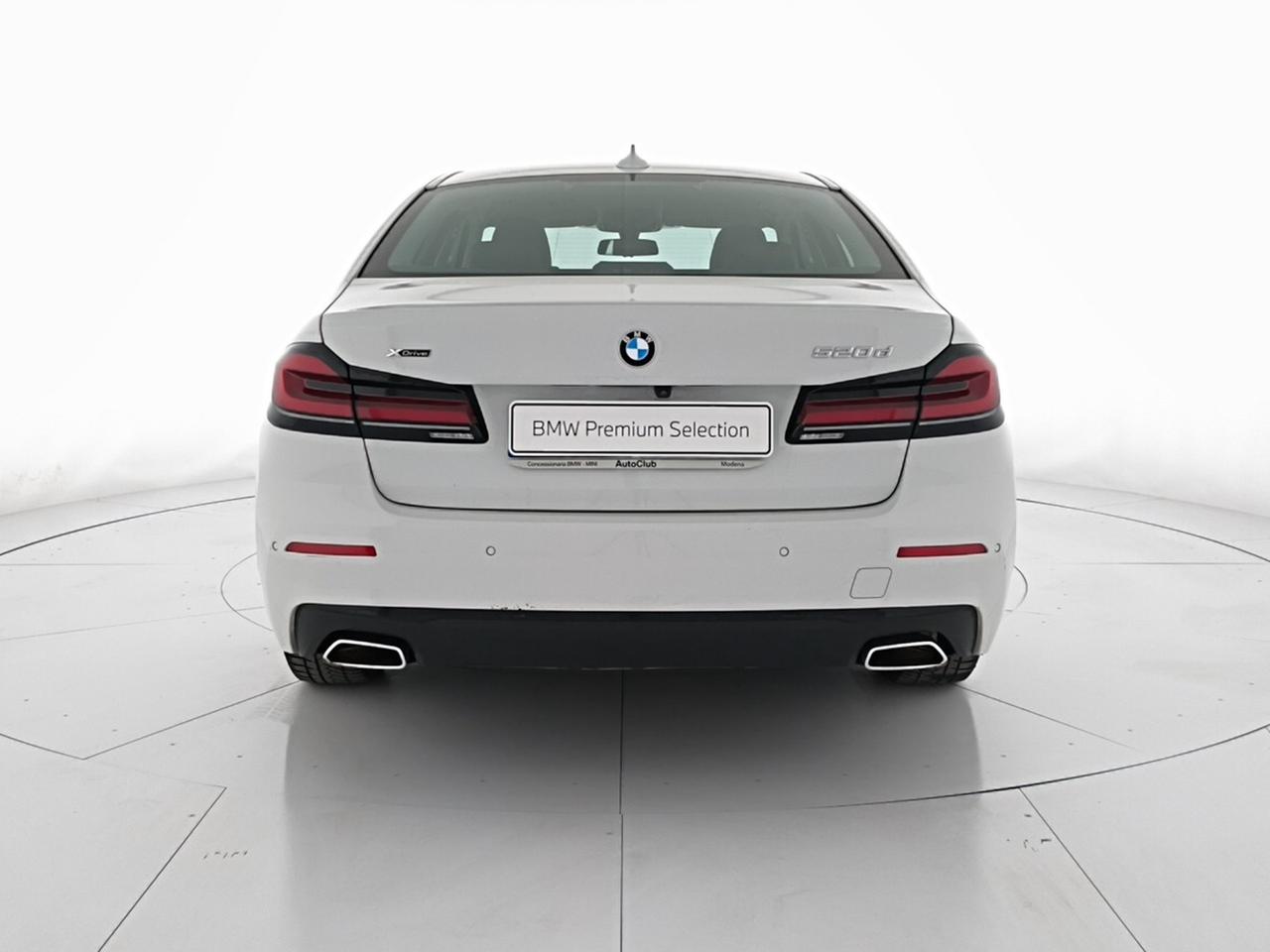 BMW Serie 5 520d xDrive Berlina 48V Business