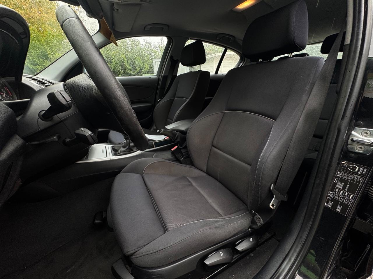 Bmw 118d 2.0 143CV 5 porte Futura DPF