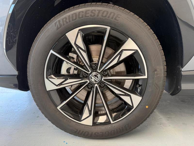 Mg HS 1.5 hybrid+ Luxury auto