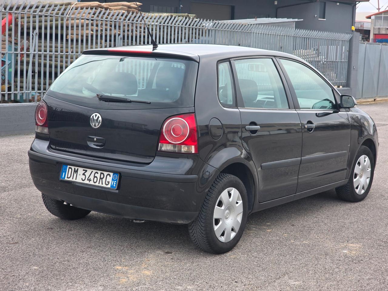 Volkswagen Polo 1.4/69CV confortline
