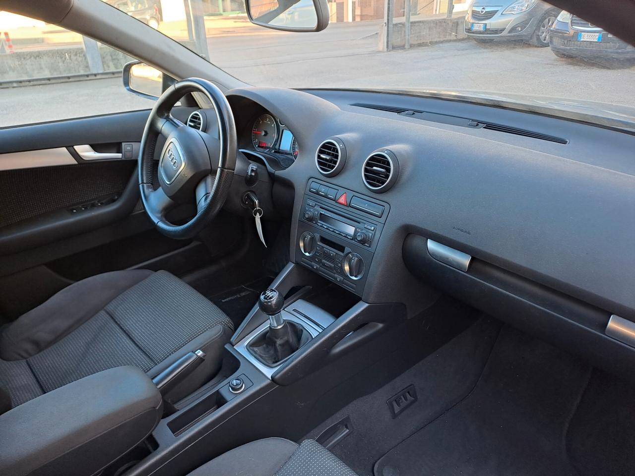 Audi A3 SPB 2.0 16V TDI Ambition