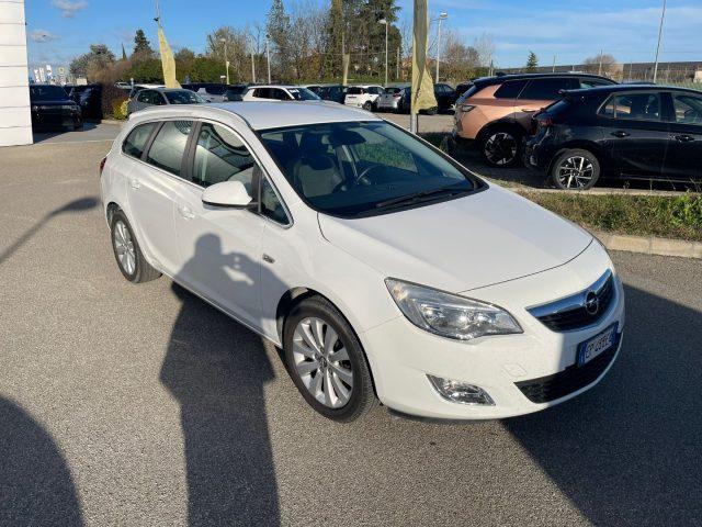 OPEL Astra 1.7 CDTI 110CV Sports Tourer Cosmo