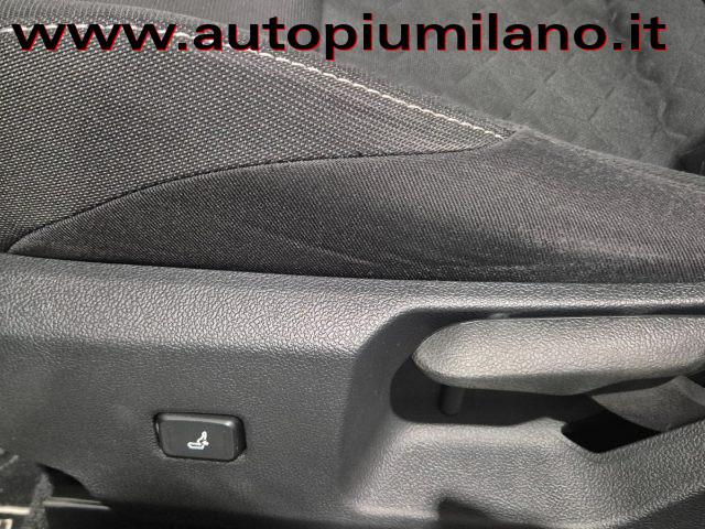 TOYOTA Corolla Touring Sports 1.8 Hybrid Business