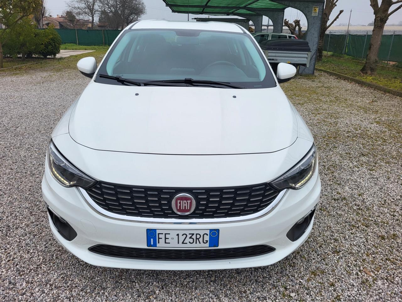Fiat Tipo 1.6 Mjt S&S 5 porte Lounge