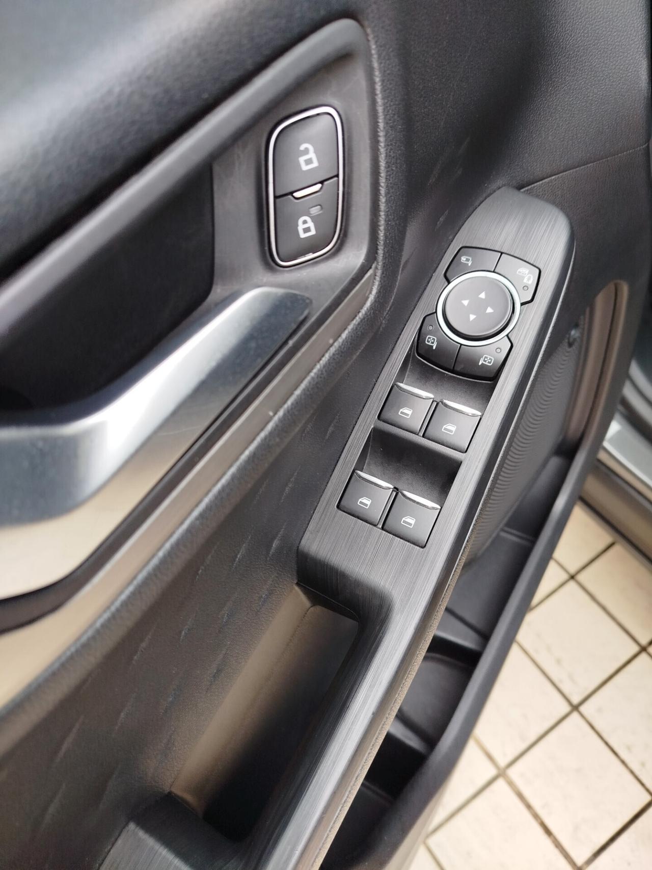 Ford Kuga 1.5 EcoBlue 120 CV aut. 2WD Titanium