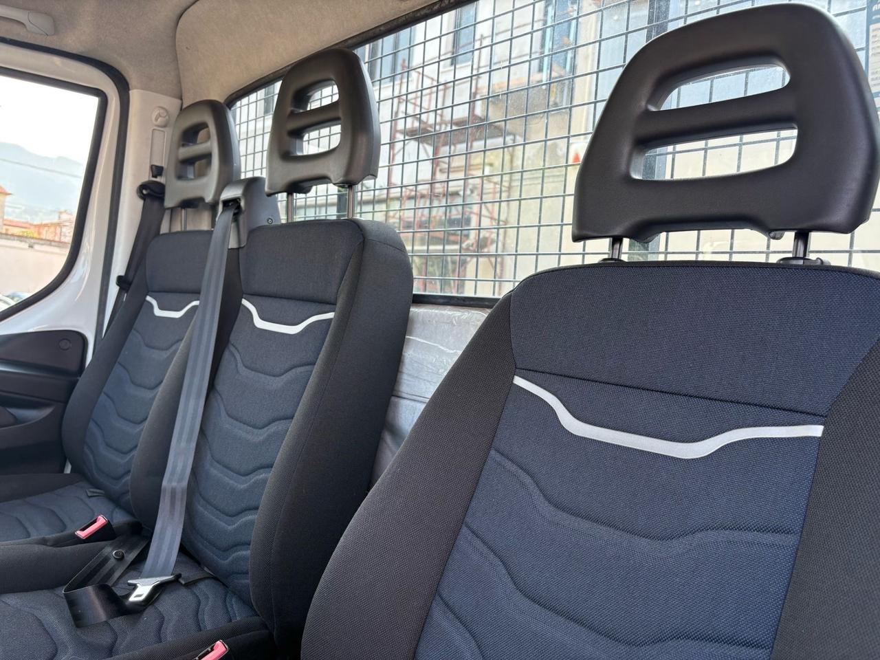 Iveco dayli ribaltabile trilaterale