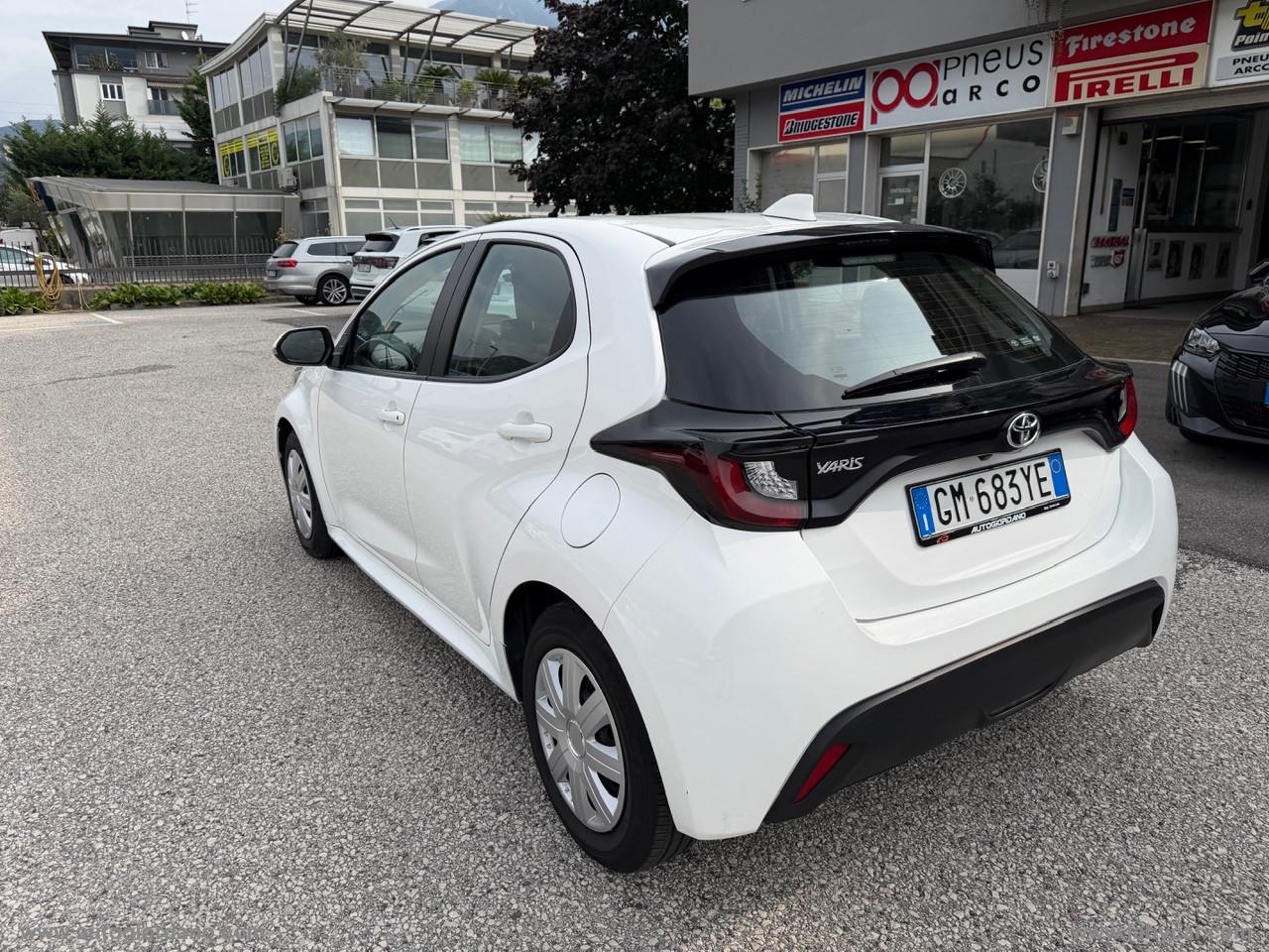 TOYOTA Yaris 1.0 5p. Active