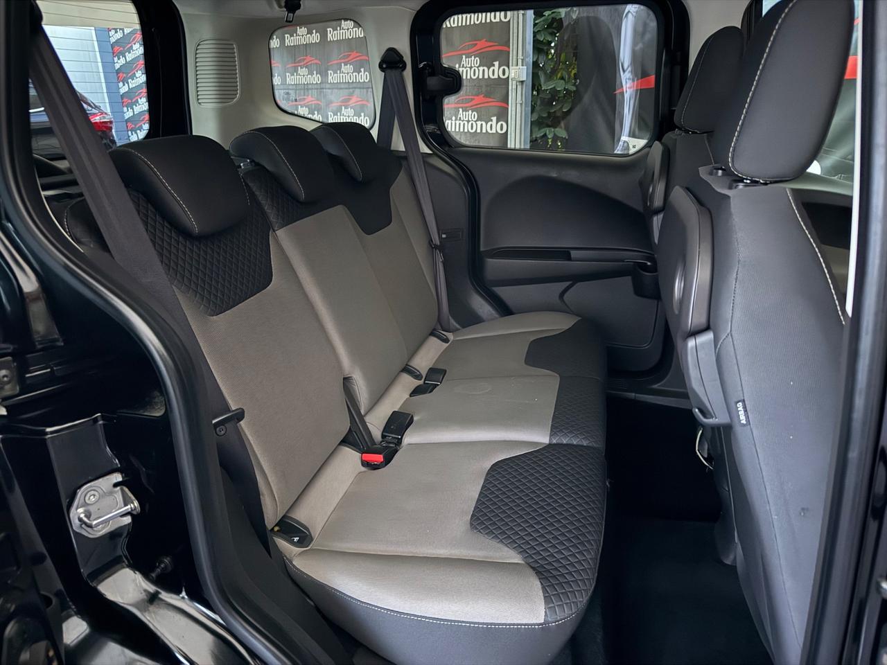 Ford Tourneo Courier 1.0 EcoBoost 100 CV Sport