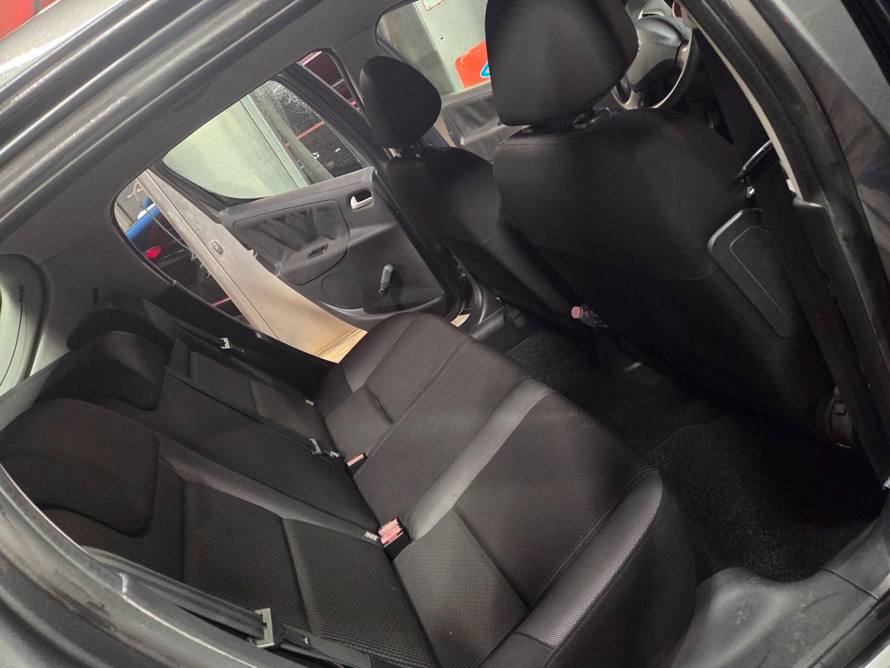 Peugeot 207 1.6 HDi 90CV 5p. Energie Sport 2010