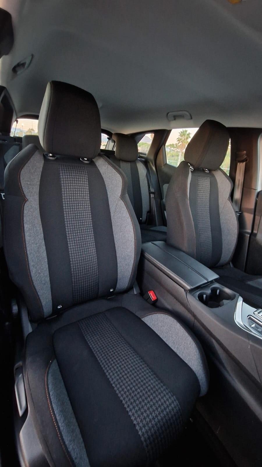 Peugeot 3008 BlueHDi 130 S&S EAT8 Active Business