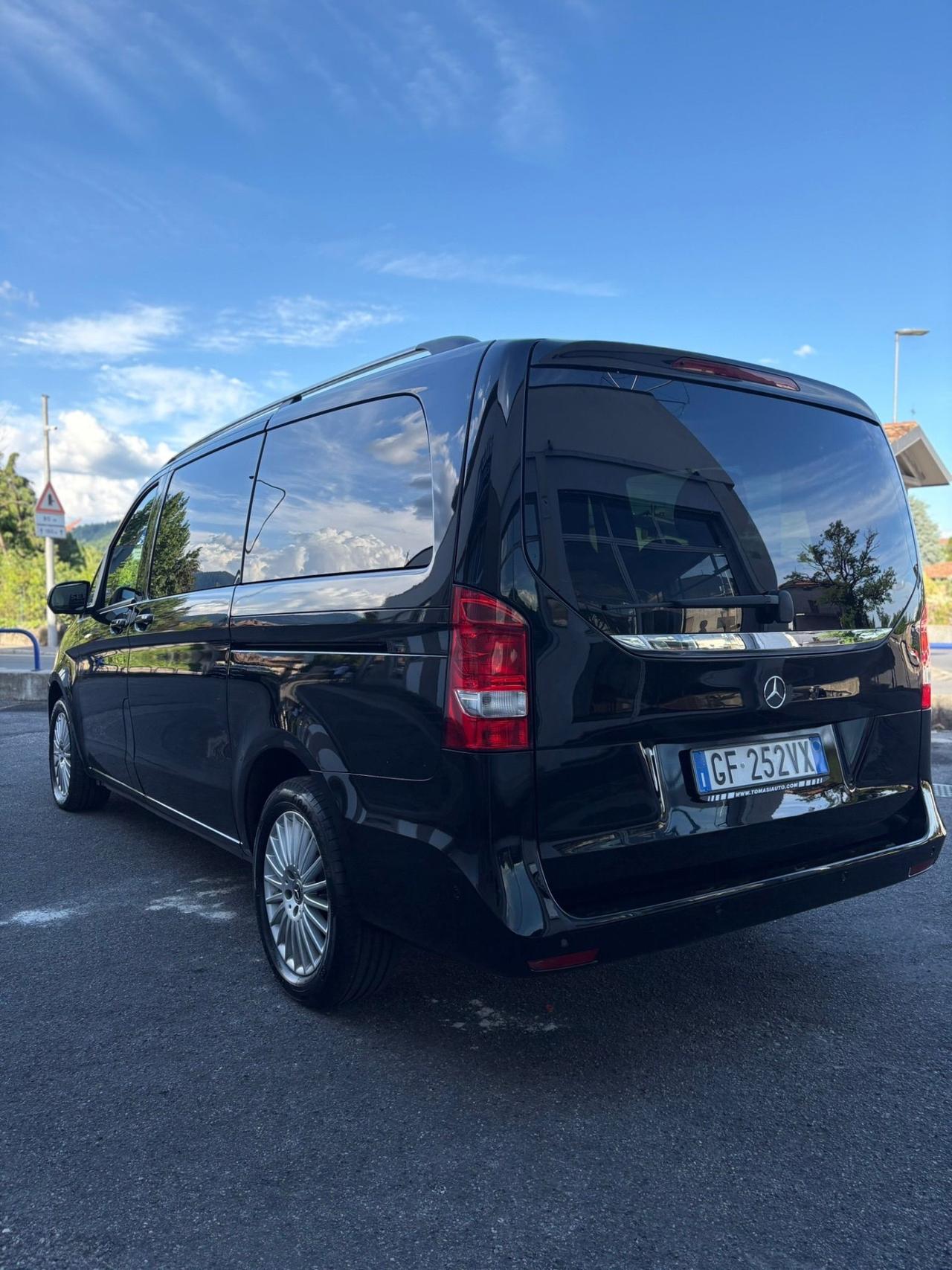 Mercedes-benz V 220 d Automatic 4Matic Executive Long