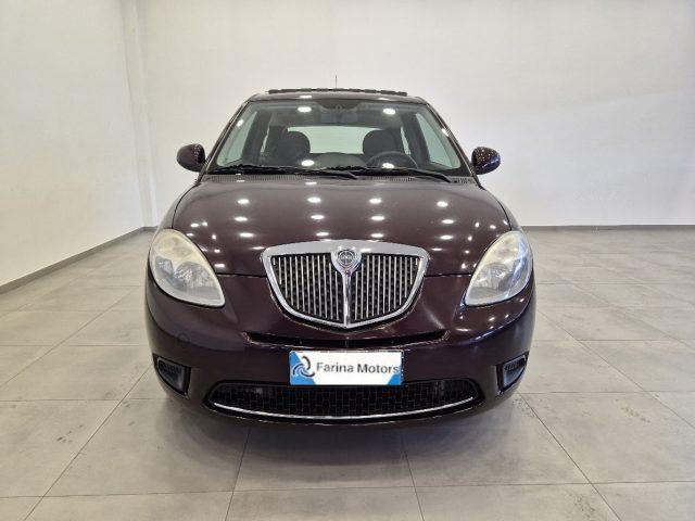 LANCIA Ypsilon 1.2 Oro - NEOPAT. - UNIPROPR. - Tetto