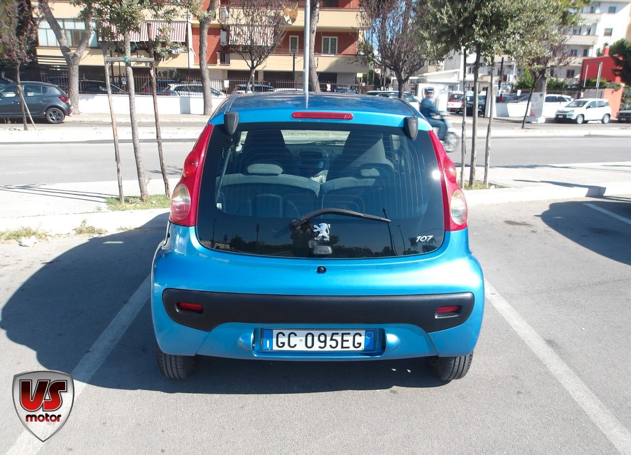PEUGEOT 107 1.0 BENZ-2006