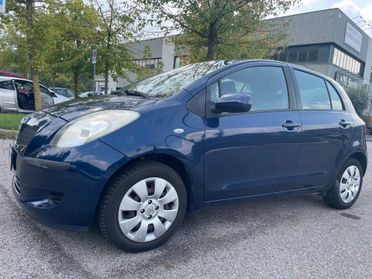 Toyota Yaris 1.0 5 porte*Neopatentati*