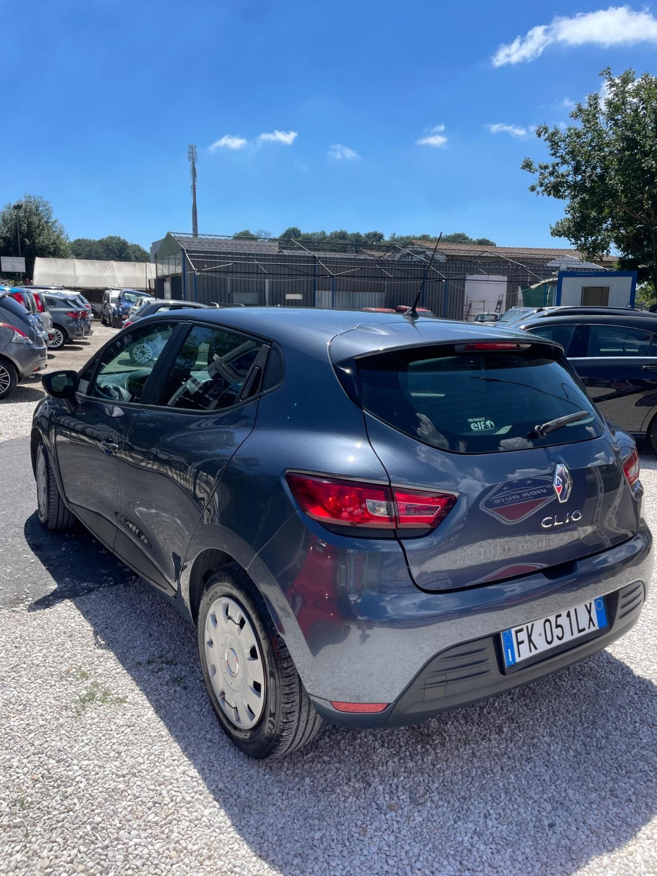 Renault Clio 1.2 75CV 5 porte Life