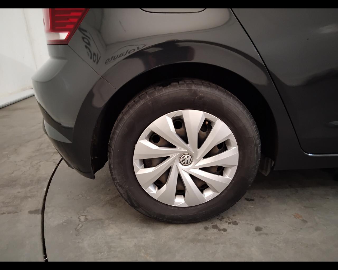 VOLKSWAGEN Polo VI 2017 - Polo 5p 1.0 mpi Trendline 65cv