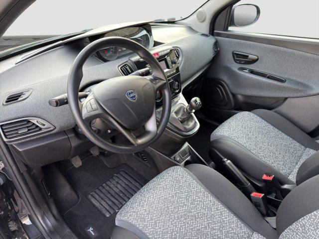 LANCIA Ypsilon Ypsilon 1.0 FireFly 5 porte S&S Hybrid Silver