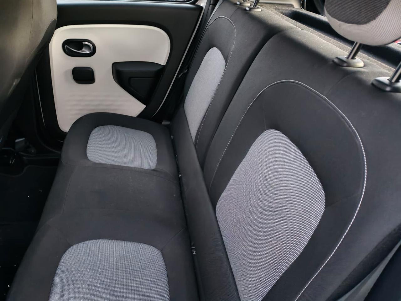 Renault Twingo SCe 65 CV Urban Night