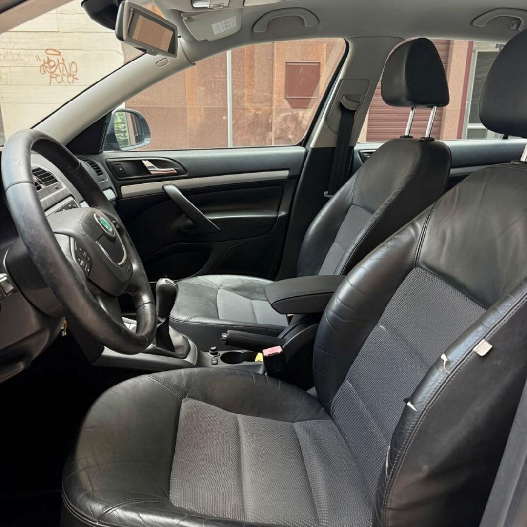 Skoda Octavia 1.6 TDI - 105CV