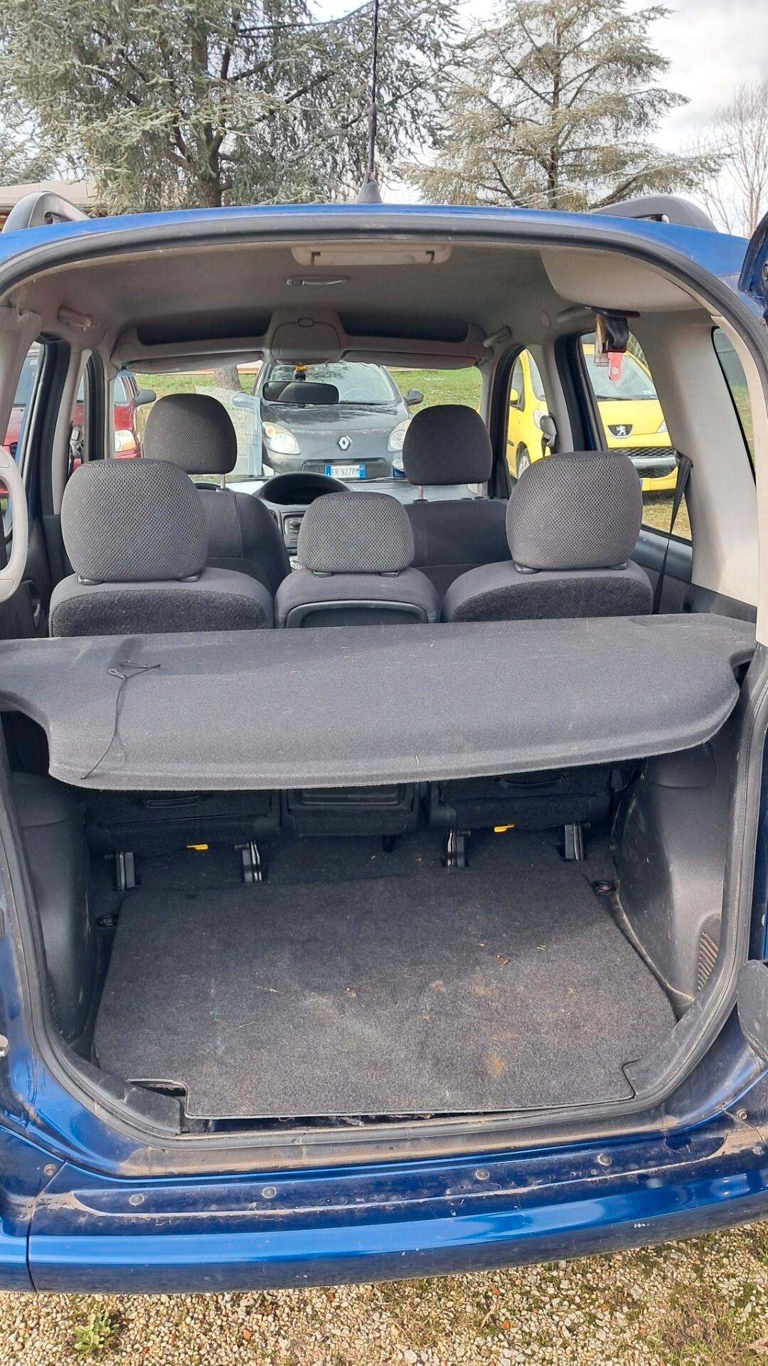 Toyota Yaris Verso 1.4 Tdi D-4D cat Sol '03