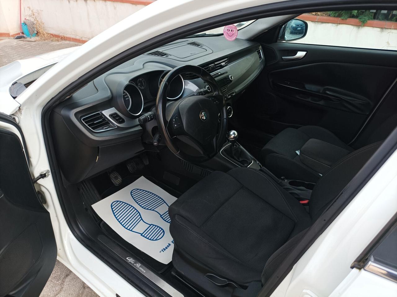 Alfa Romeo Giulietta 2.0 JTDm-2 140 CV Distinctive