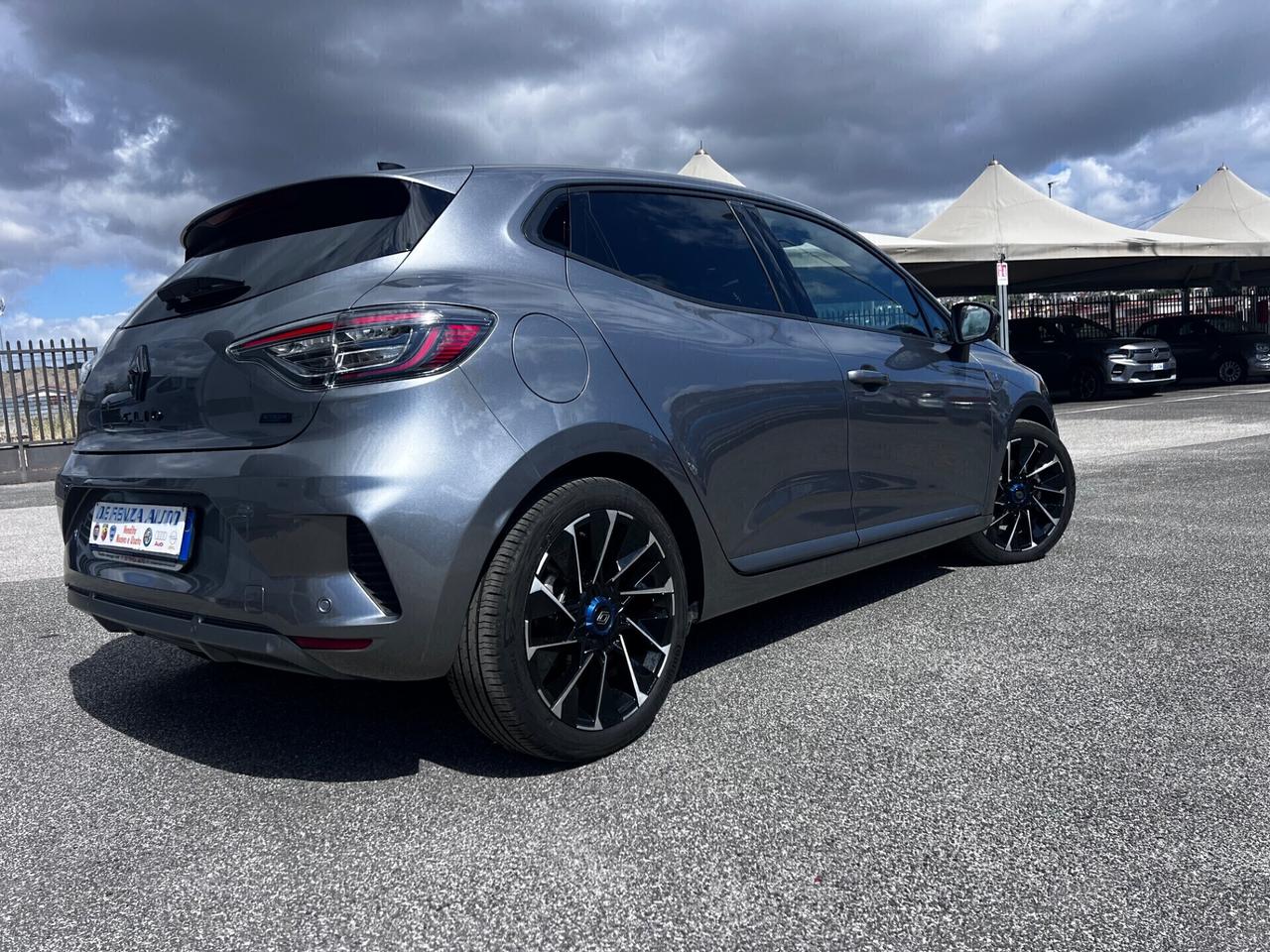 Renault Clio Full Hybrid E-Tech 145 CV 5 porte Esprit Alpine