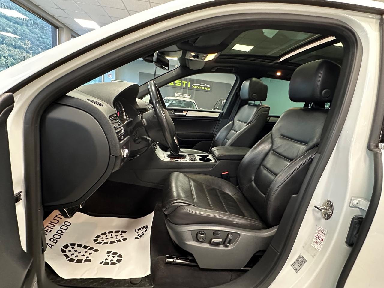 Volkswagen Touareg 3.0 TDI 245 CV tiptronic BlueMotion Techn. Executive