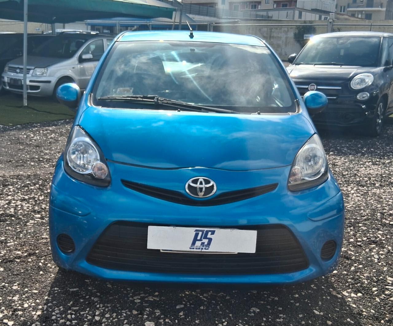 Toyota Aygo 1.0 12V VVT-i 5 porte Cool Soda Connect