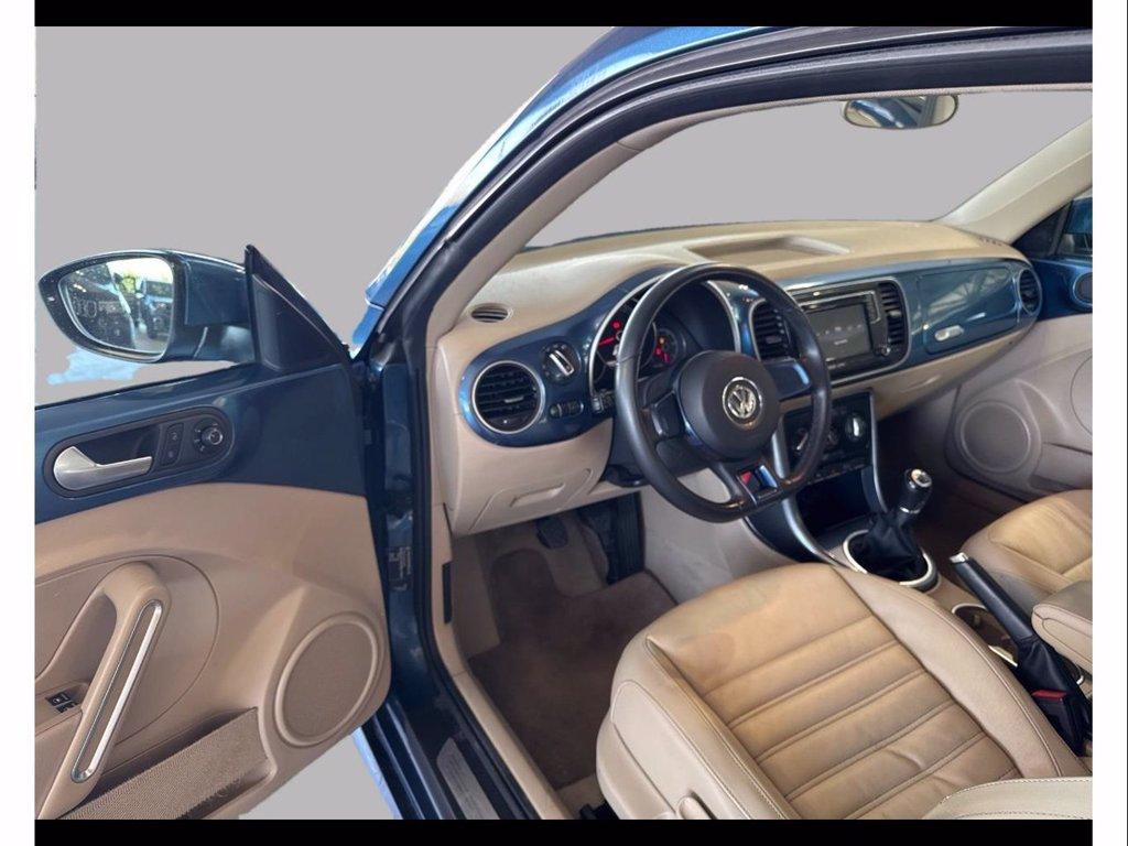 VOLKSWAGEN Maggiolino 1.2 tsi design 105cv del 2017