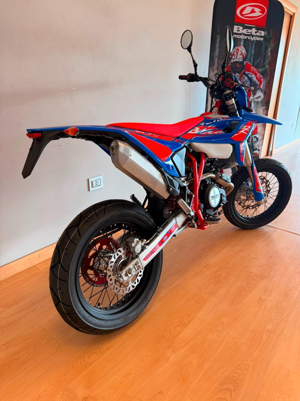 Beta RR Motard 125 R - KM0