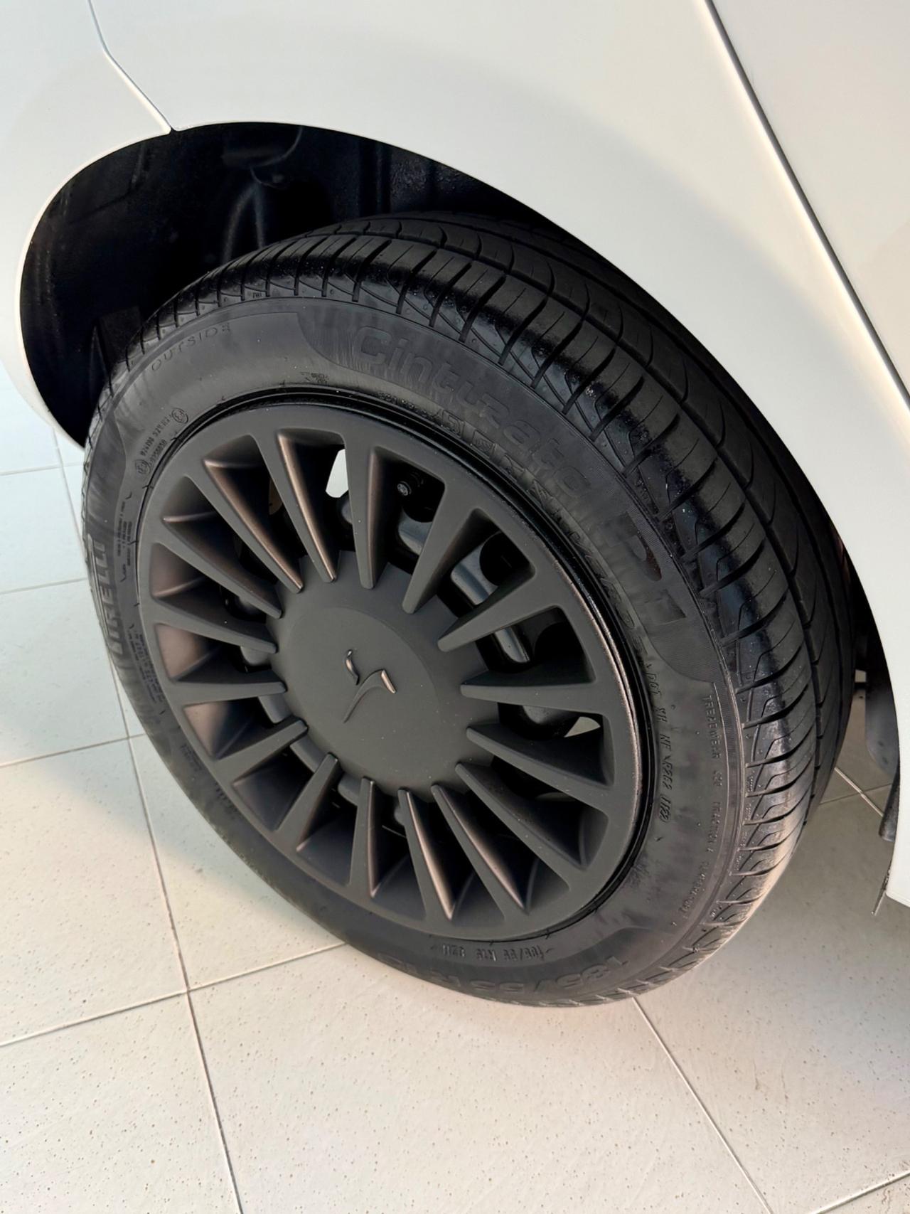 Lancia Ypsilon 1.2 69 CV 5 porte GPL Ecochic Elefantino Blu