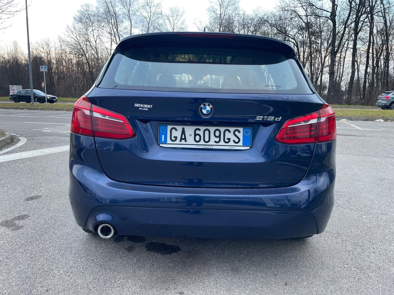 Bmw 216 218d Active Tourer*Neopatentati*Tetto*Navi*