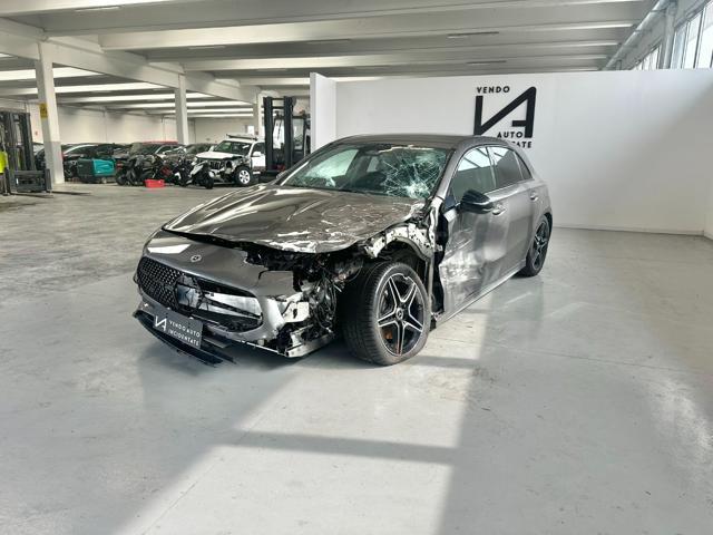 MERCEDES-BENZ A 180 D AUTOMATIC AMG LINE PREMIUM