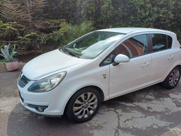 Opel Corsa 1.2 85 CV 5 porte anche Neopatentati Euro 5
