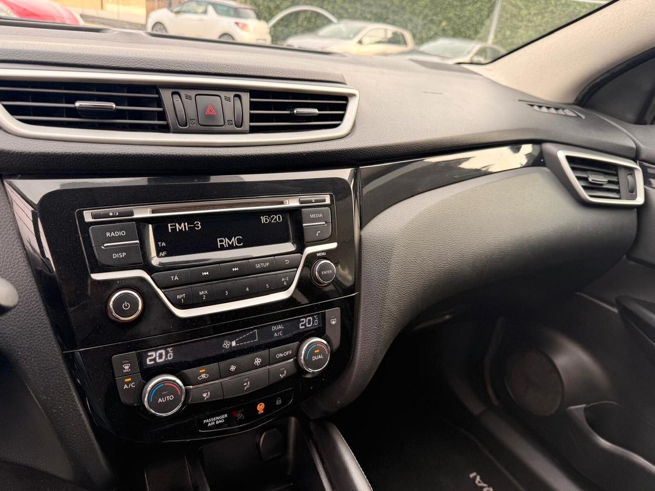 Nissan Qashqai 1.2 DIG-T Acenta