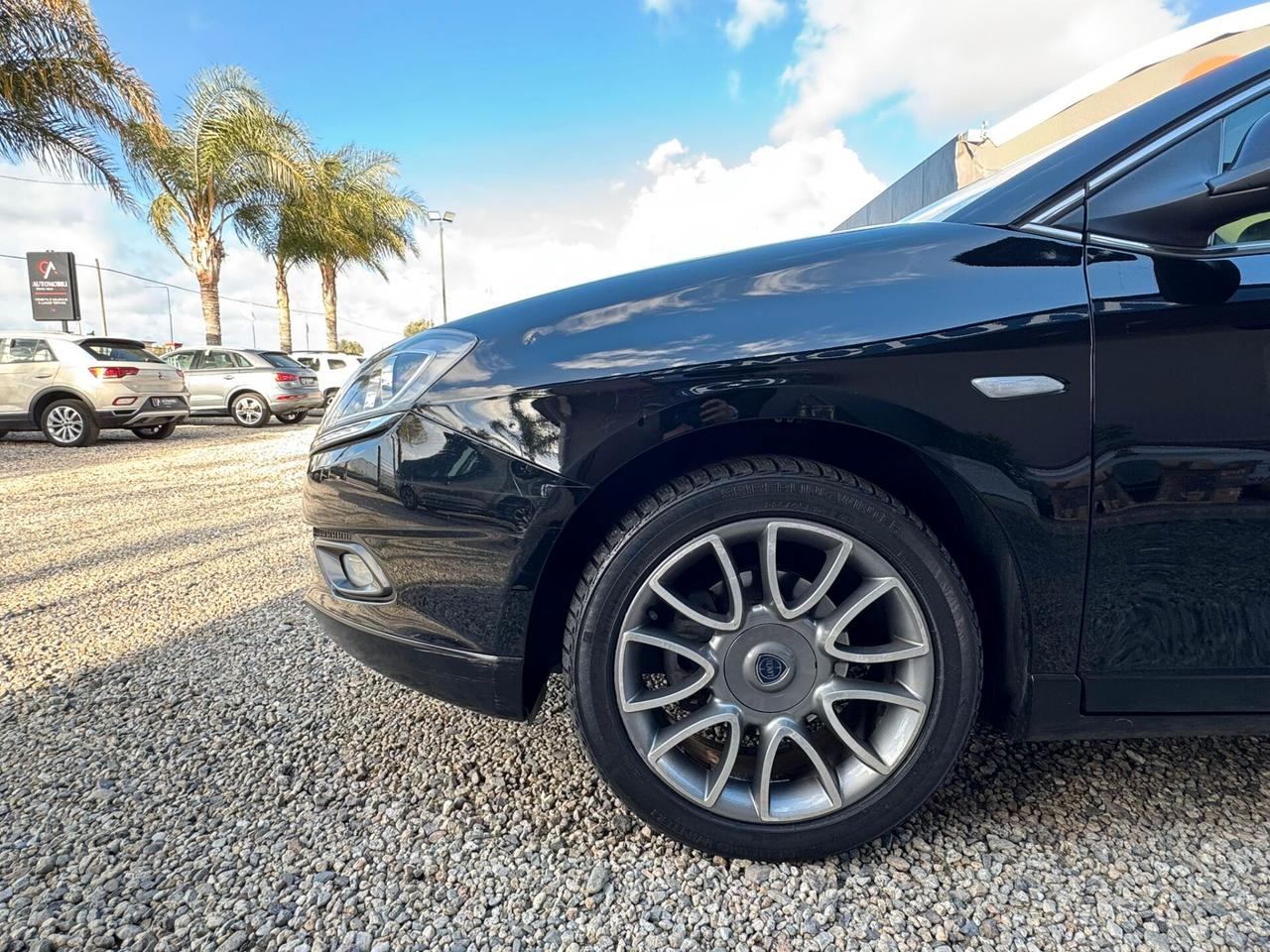 Lancia Delta 1.6 MJT DPF Gold