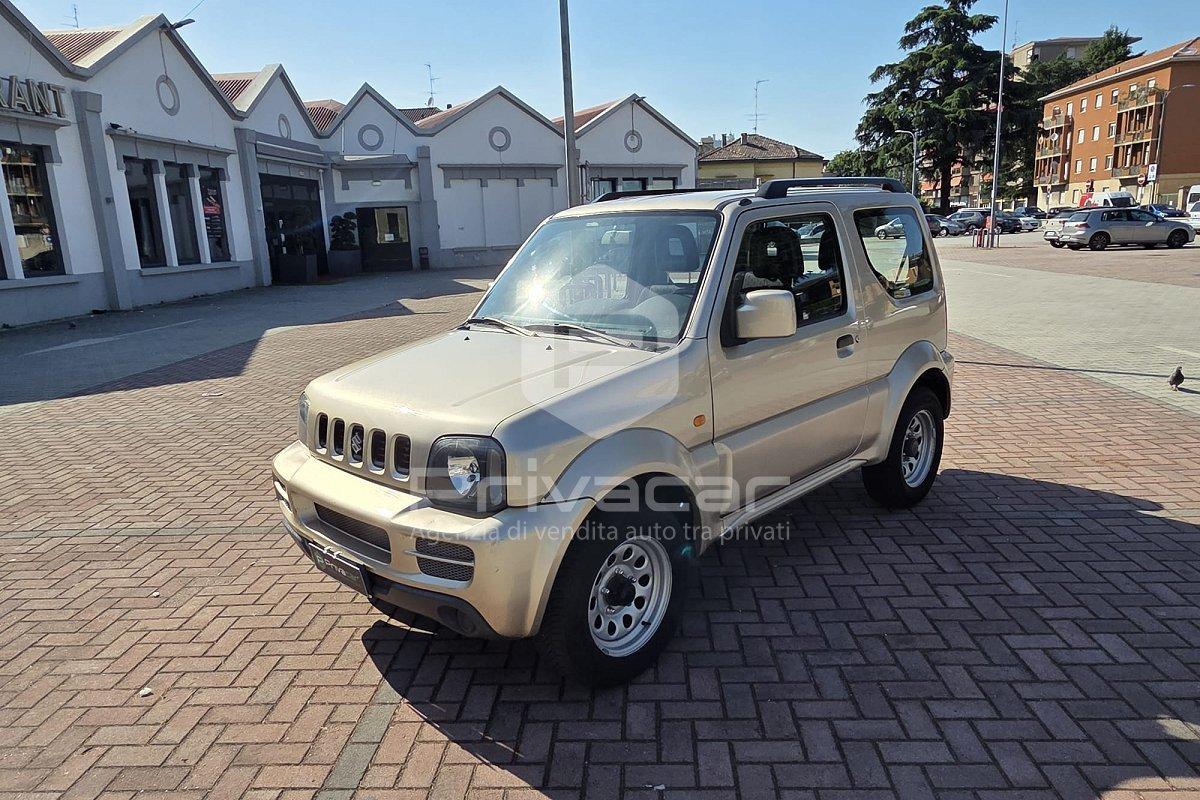 SUZUKI Jimny 1.3i 16V cat 4WD JLX