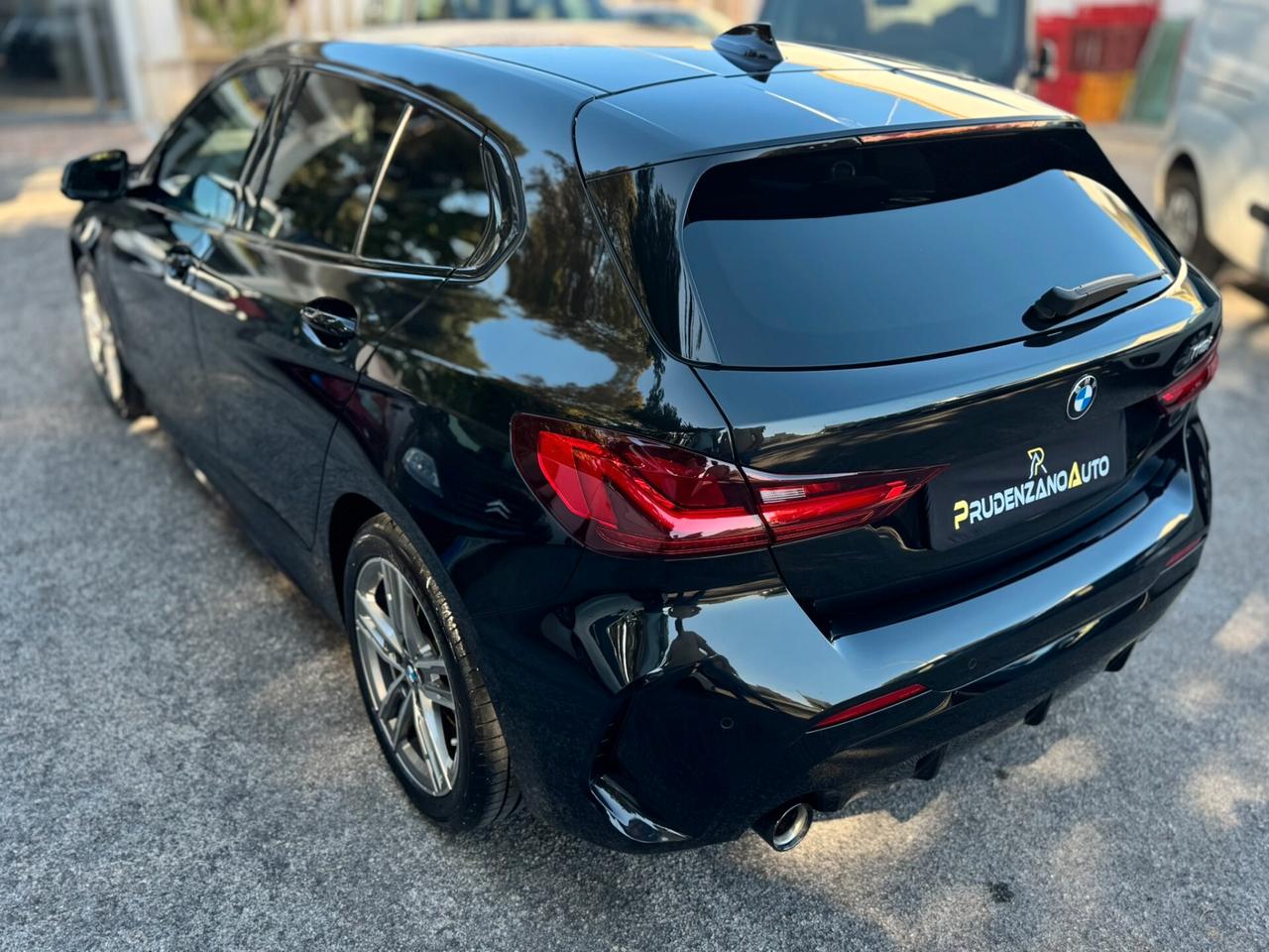Bmw 118 118i 5p. Msport