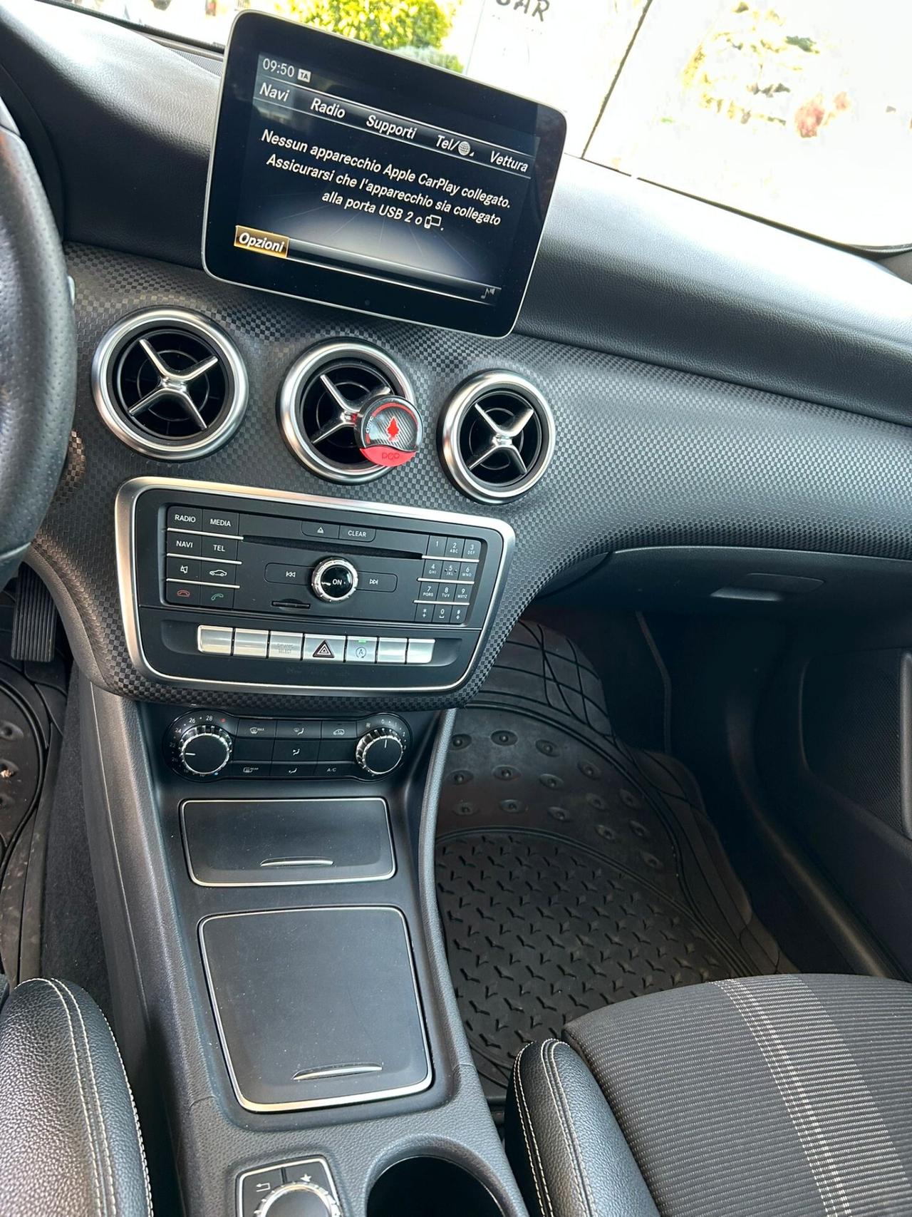 Mercedes-benz A 200 d Automatic Premium TETTO PANORAMA, TUTTI I TAGLIANDI MERCEDES, STUPENDA!!!!