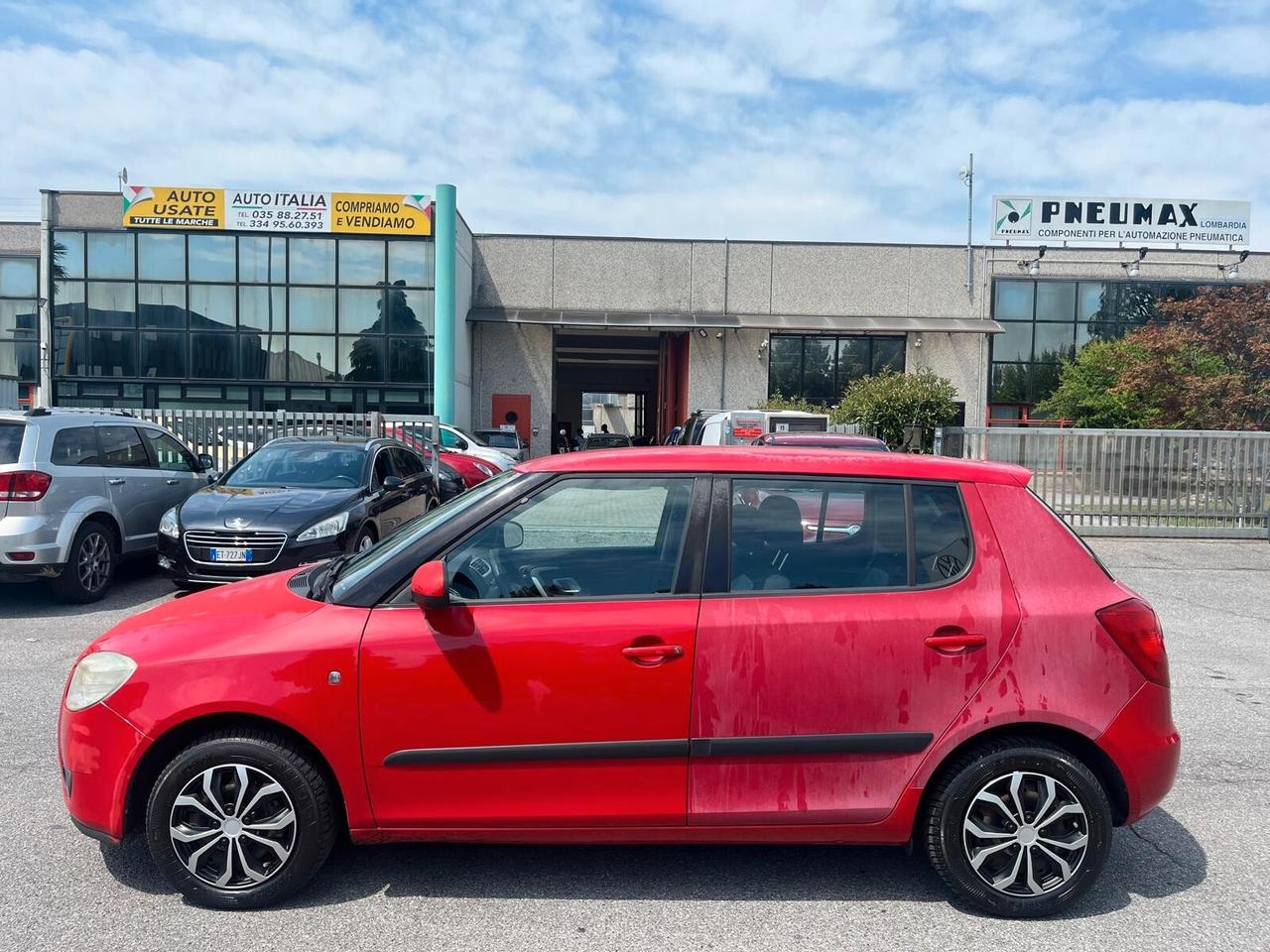 Skoda Fabia 1.4 5p. **NEOPATENTATI**